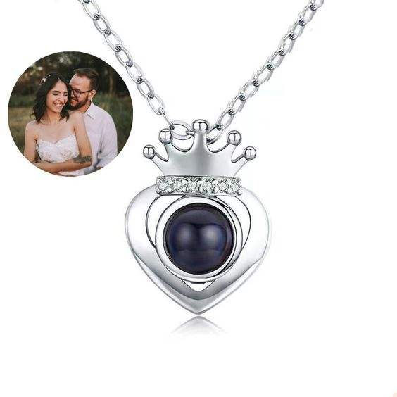 Phomora Crowned-heart Photo Projection Necklace