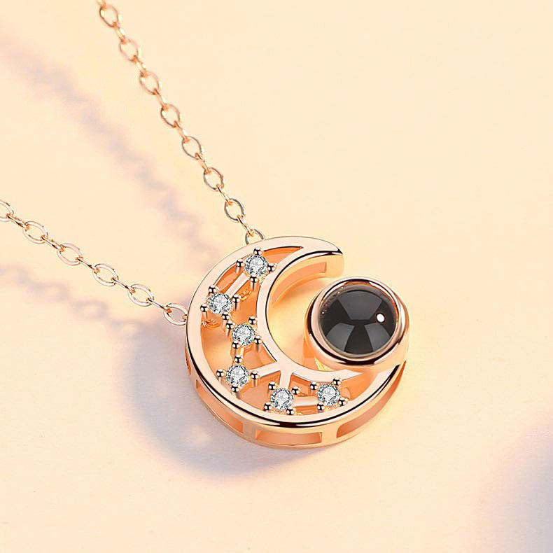 Phomora Moon photo necklace