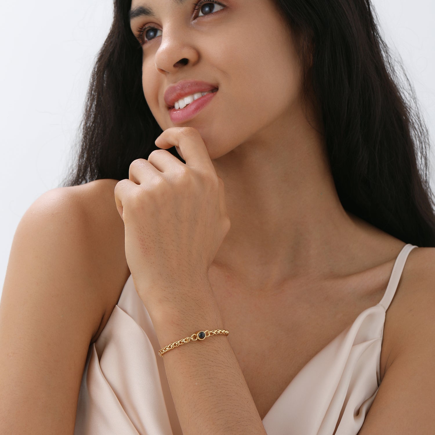 Phomora Radiant Link Chain Photo Bracelet with hidden projection charm