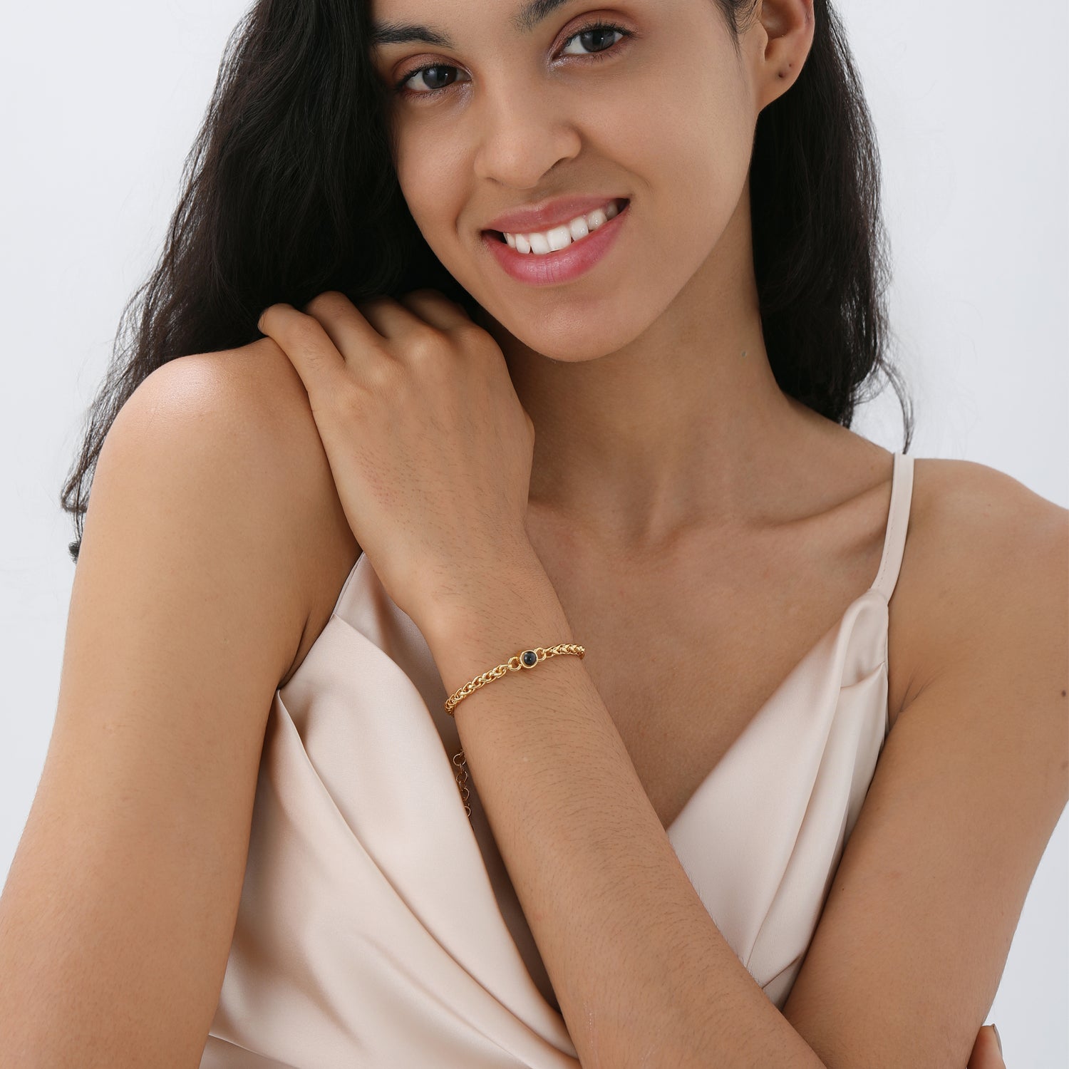 Phomora Radiant Link Chain Photo Bracelet with hidden projection charm