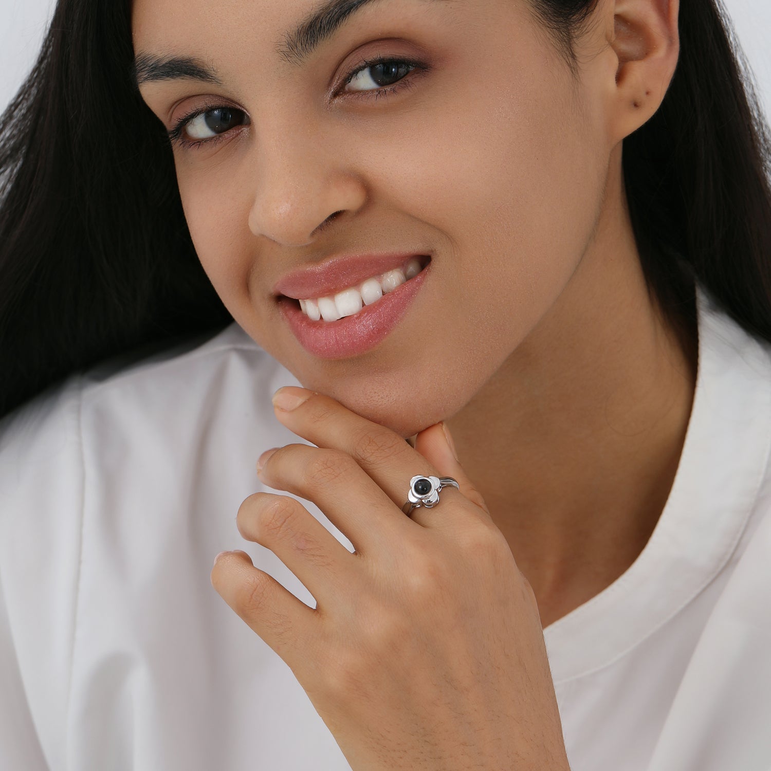 Phomora Flower Photo Ring with hidden personalized photo