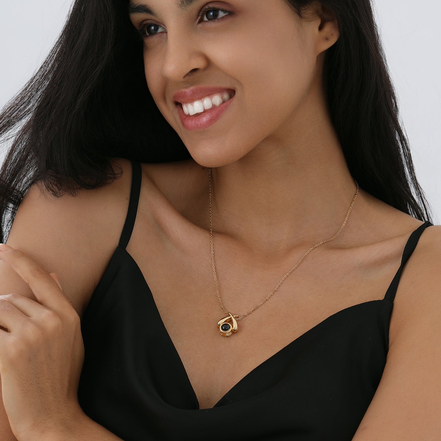 Projection Photo Necklace