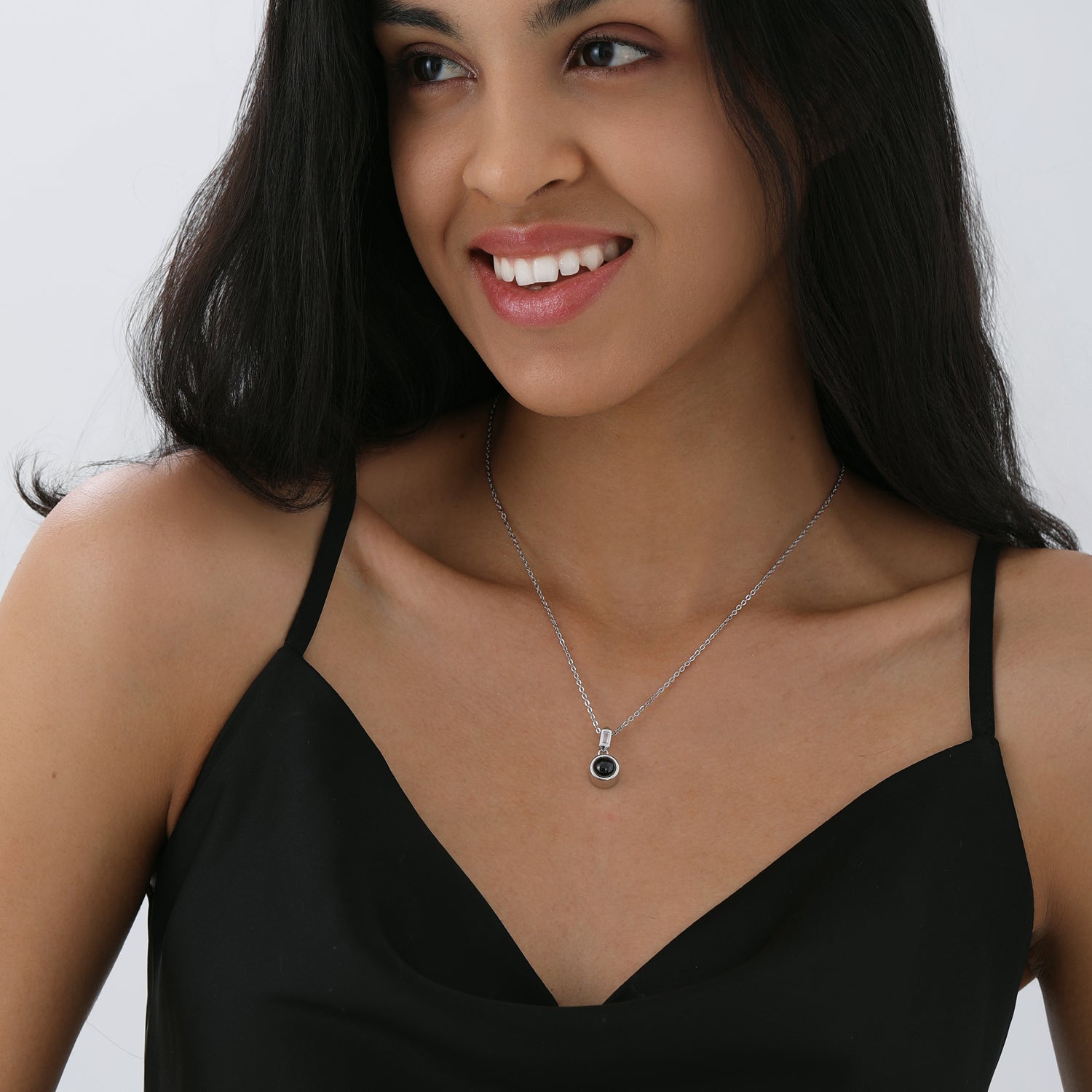 Personalized modern necklace with custom photo projection