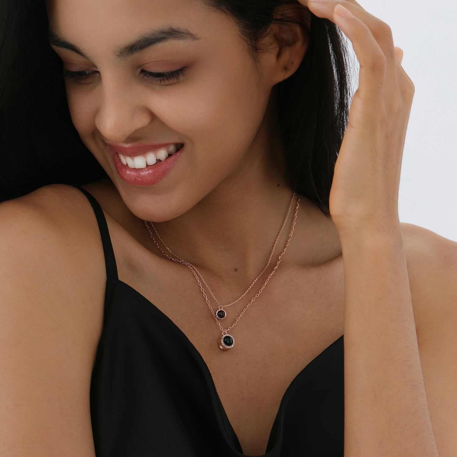 Personalized projection jewelry gift for best friends by Phomora