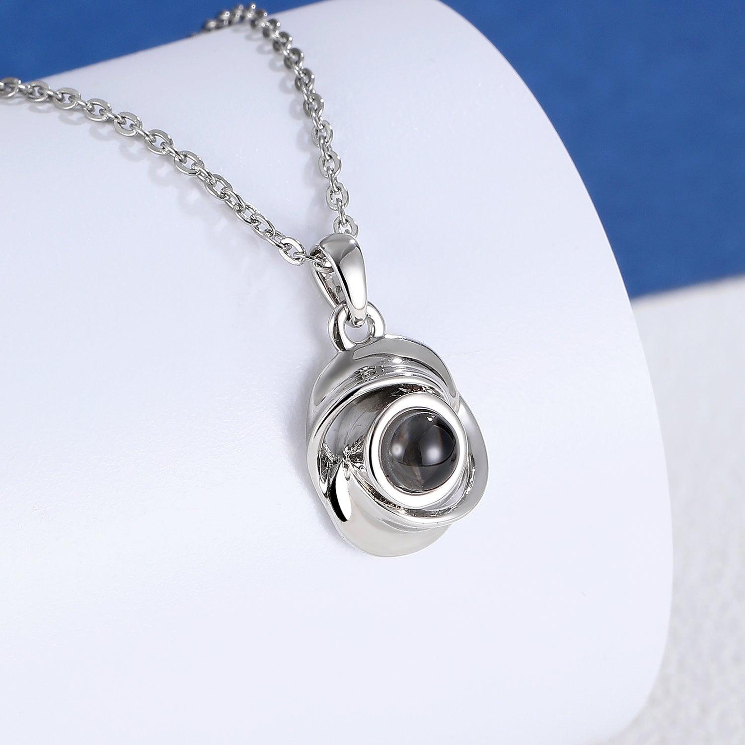 Phomora floral elegance photo projection necklace with hidden picture inside