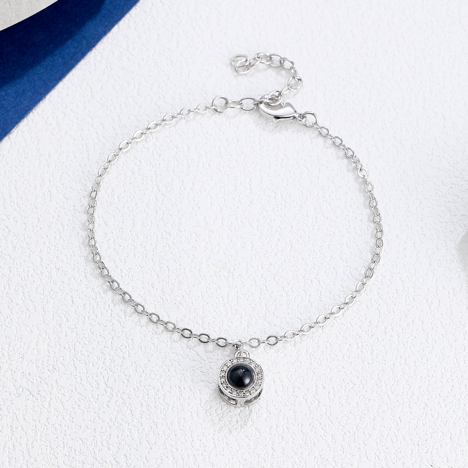 Phomora Radiant Halo Photo Bracelet with hidden photo projection charm