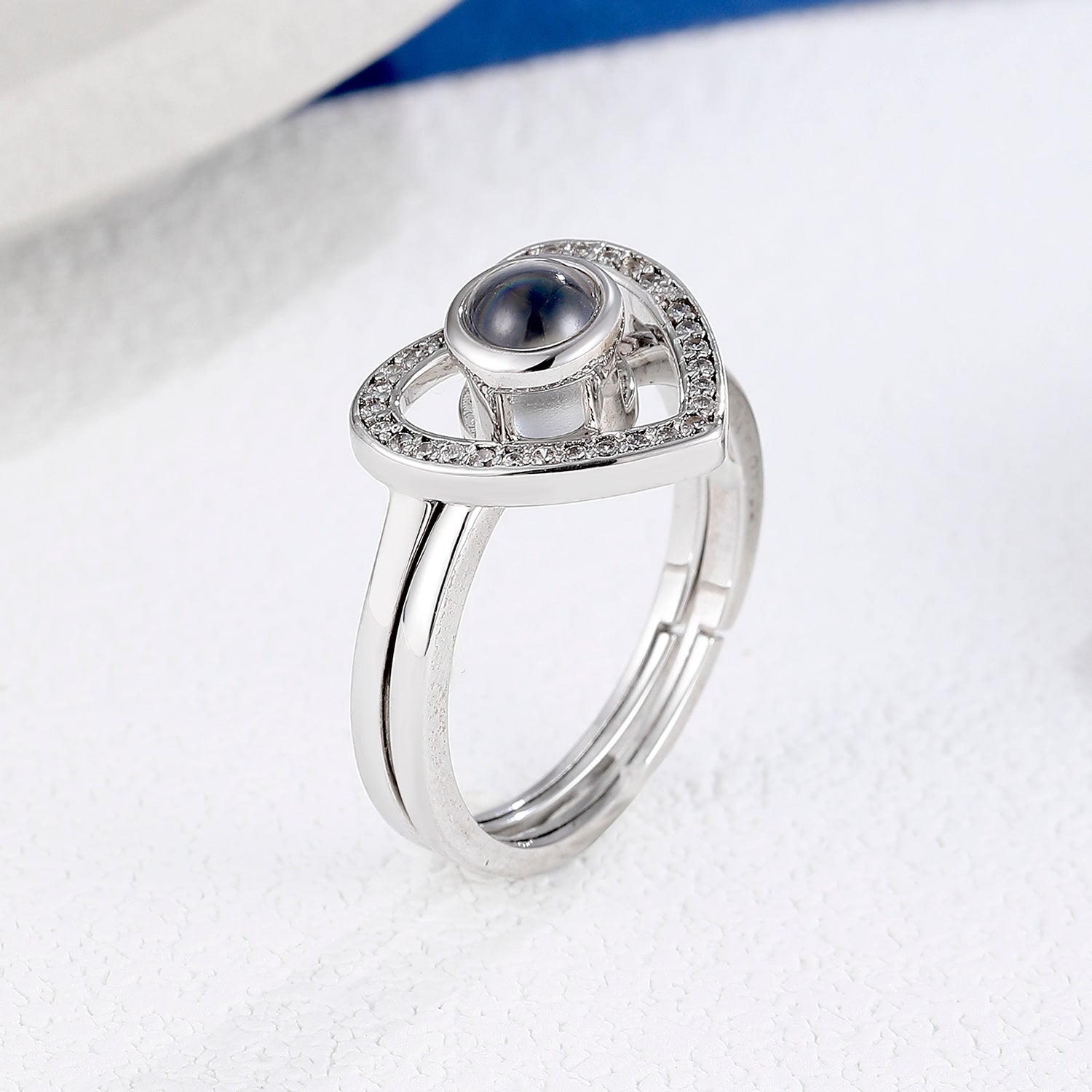 Custom sun-inspired photo ring by Phomora