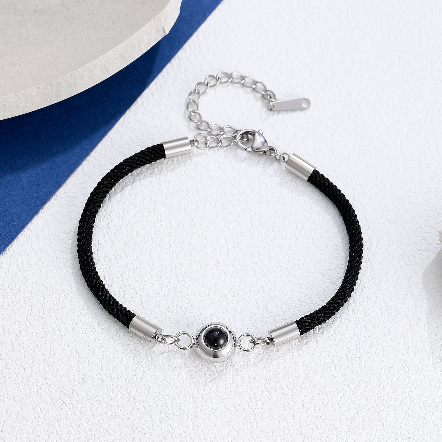 Phomora Glamour Photo Bracelet with hidden photo projection charm